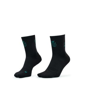 ARI X BENZILLA RUNNING SOCKS - BLACK/GREEN/SILVER